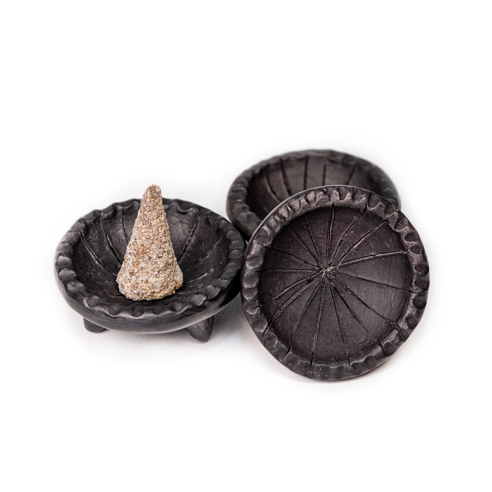 Oaxacan Barro Negro Mini Copalero Burner — Handcrafted Zapotec Incense Burner