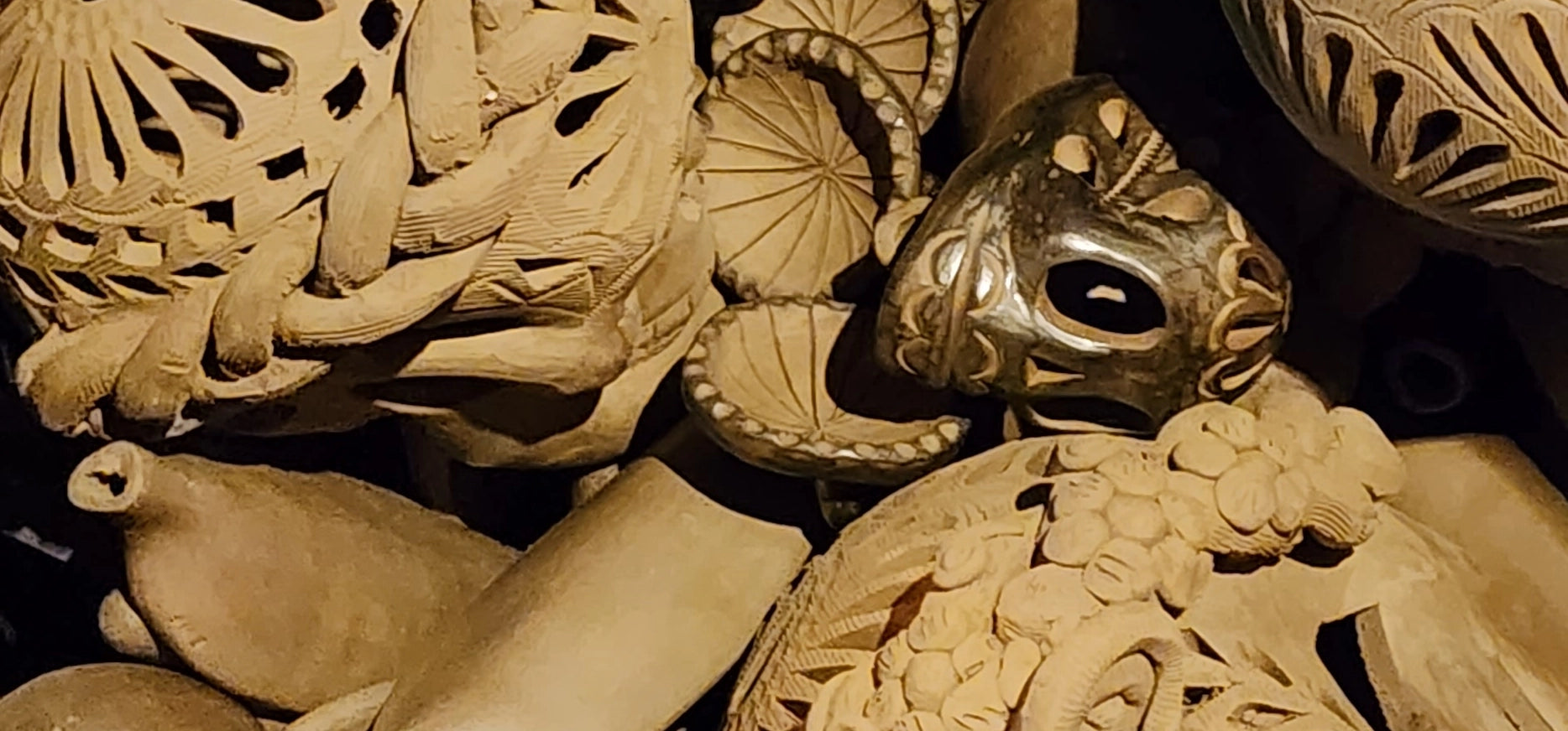 Oaxacan Barro Negro Mini Copalero Burner — Handcrafted Zapotec Incense Burner