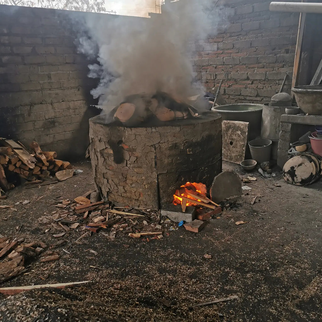 Oaxacan Barro Negro Incense Burner Bowl — Handcrafted Zapotec Pottery from Santa María Atzompa
