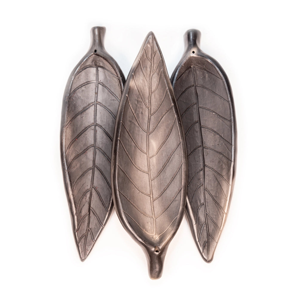 Oaxacan Barro Negro Leaf Incense Stick Holder — Handcrafted Zapotec Pottery