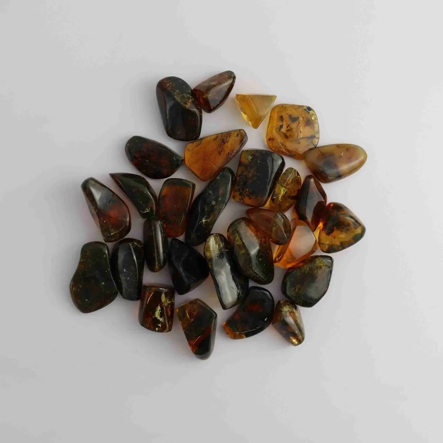 Chiapas Amber Tumbled Stones (10g) for Protection, Ancient Wisdom, Solar Energy