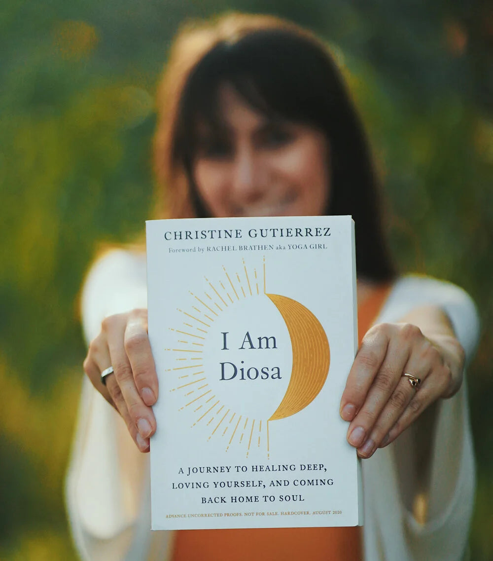 I Am Diosa: A Journey to Healing, Deep, Loving Yourself | Self-Love & Sacred Feminine Book