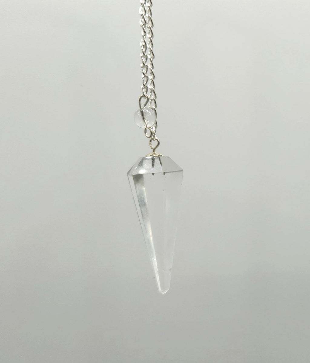 Clear Quartz Pendulum — Clarity, Amplification & Universal Energy Divination Tool