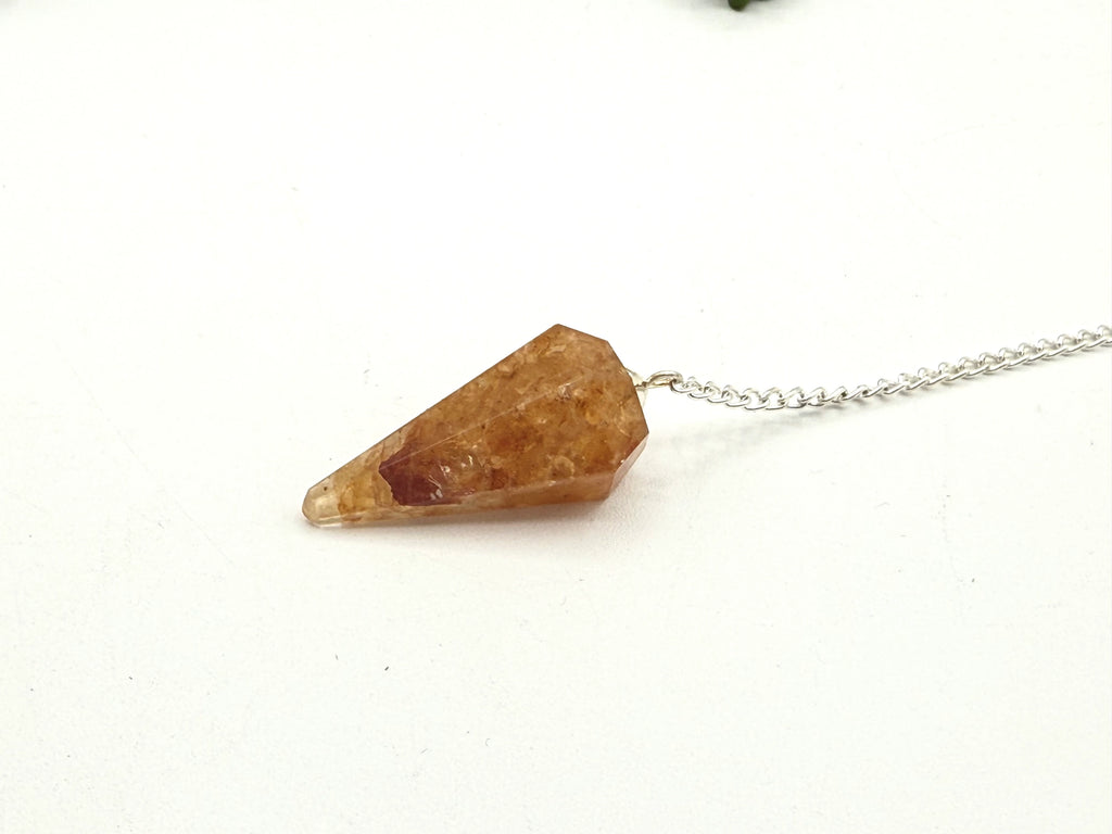 Golden Healer Quartz Pendulum — Energy Healing, Alignment & Intuitive Guidance Divination Tool