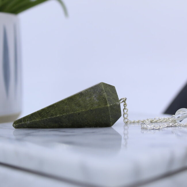 Jade Pendulum — Harmony, Protection & Heart-Centered Intuitive Divination Tool
