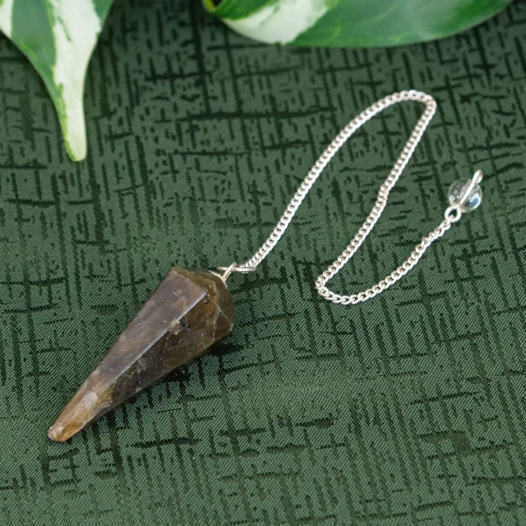 Labradorite Faceted Pendulum — Divination Tool for Intuition, Protection & Spiritual Insight