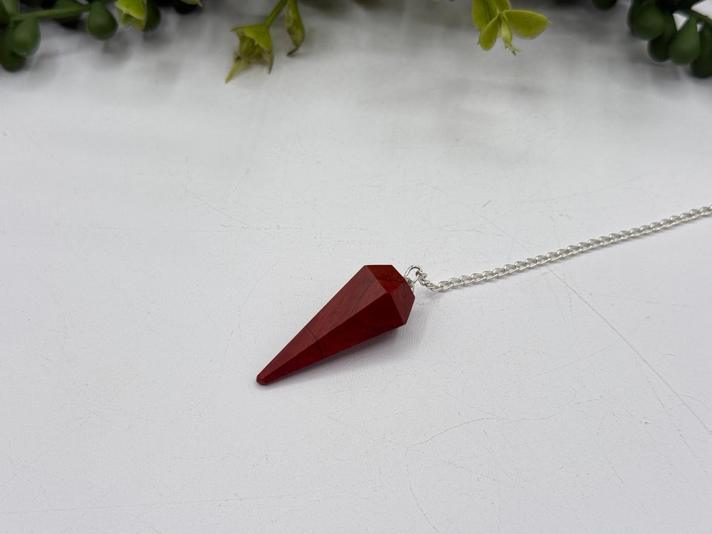 Red Jasper Pendulum — Grounding, Stability & Rooted Intuition Divination Tool